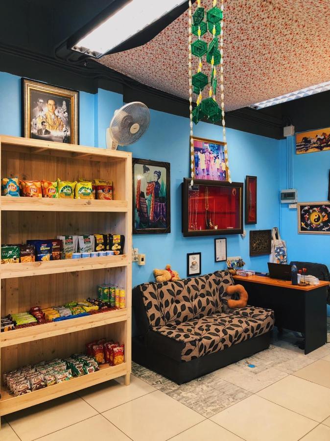 Aekkalukthai Hostel رايونغ المظهر الخارجي الصورة
