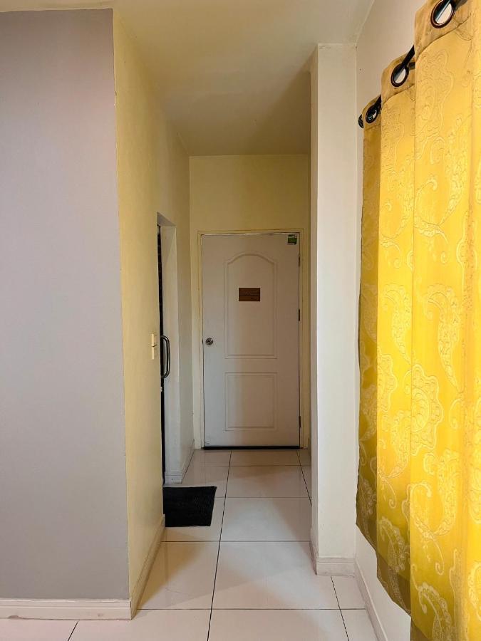 Aekkalukthai Hostel رايونغ المظهر الخارجي الصورة