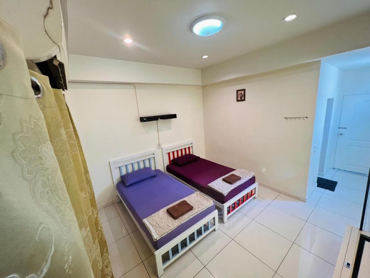 Aekkalukthai Hostel رايونغ المظهر الخارجي الصورة